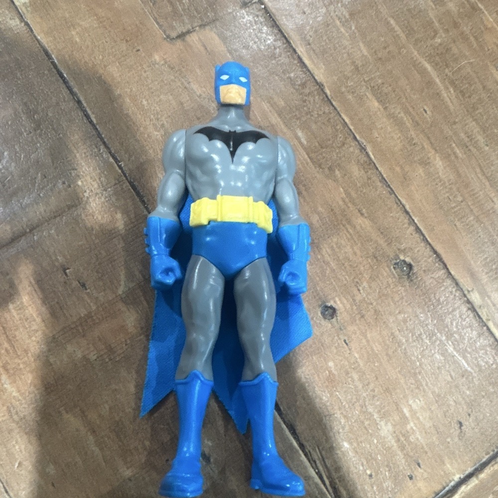 Batman Action Figure Plastic - Gray Blue Yellow Black w/ Cape